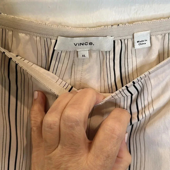 VINCE WIDE LEG CULOTTES STRIPED PULL ON PANTS - Picture 7 of 8